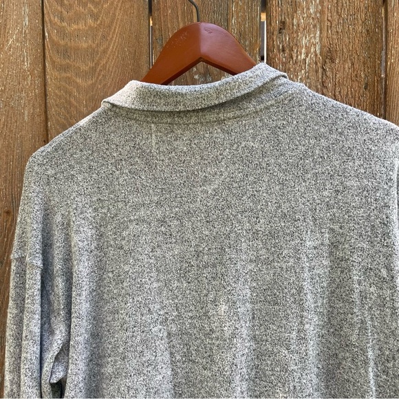 AERIE Women’s Heather Gray Soft 1/4 Zip Sweater Sweatshirt Size Small - Picture 9 of 9